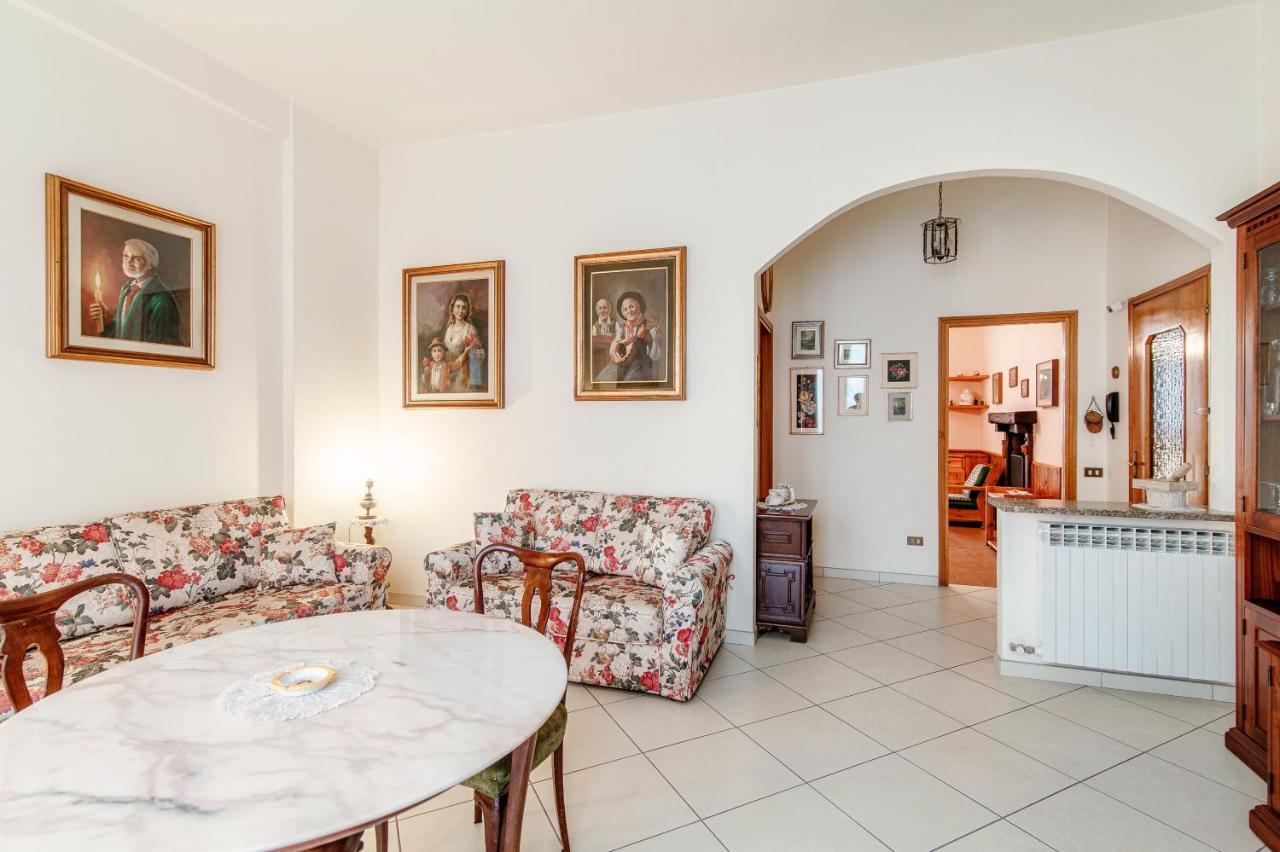 Grand Maison - Con 2 Ampie Camere Da Letto Como Bagian luar foto