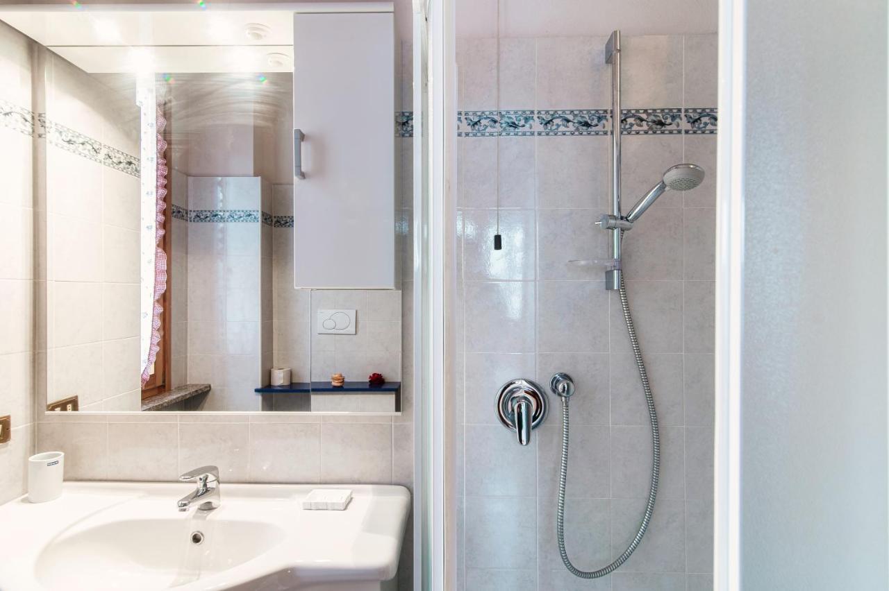 Grand Maison - Con 2 Ampie Camere Da Letto Como Bagian luar foto